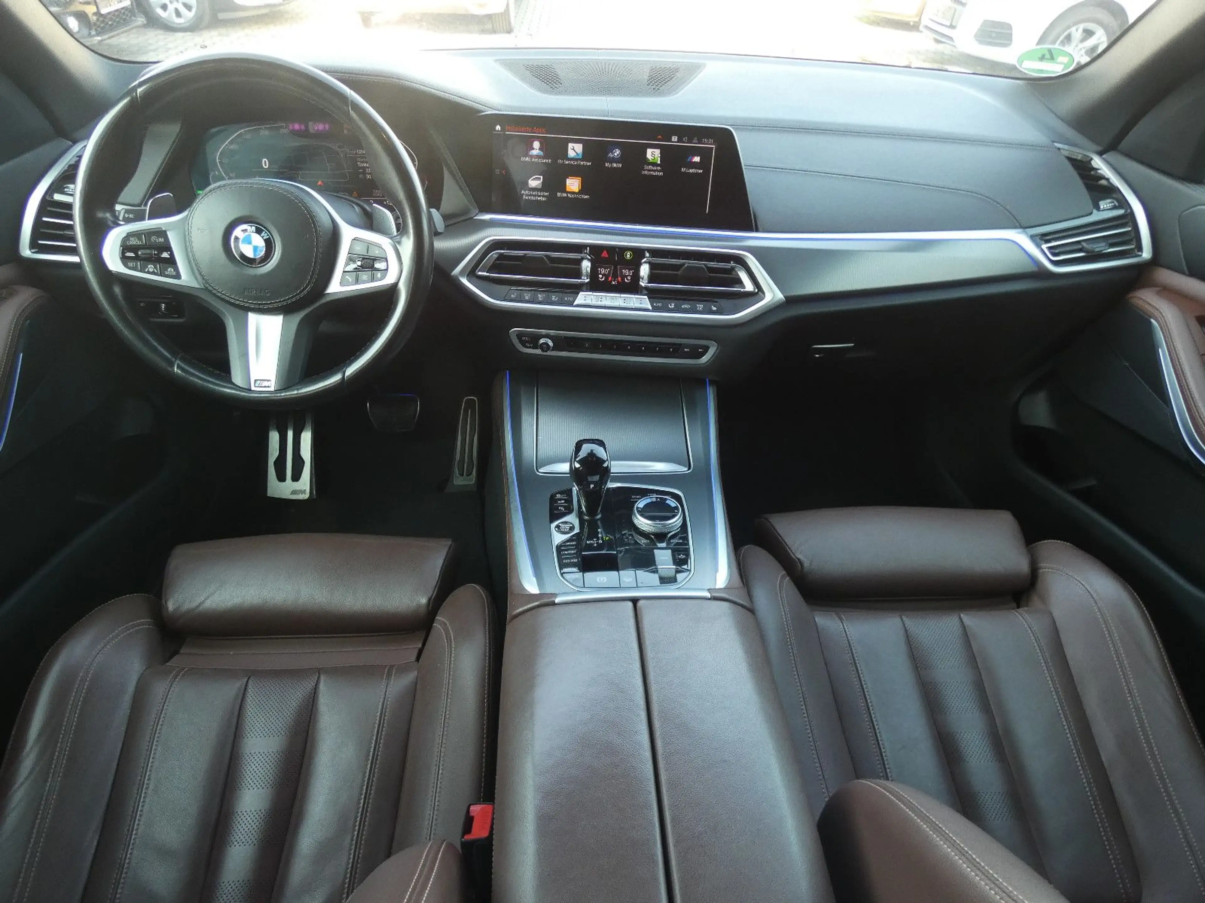 BMW X5 xDrive 30 d M Sport — photo 12