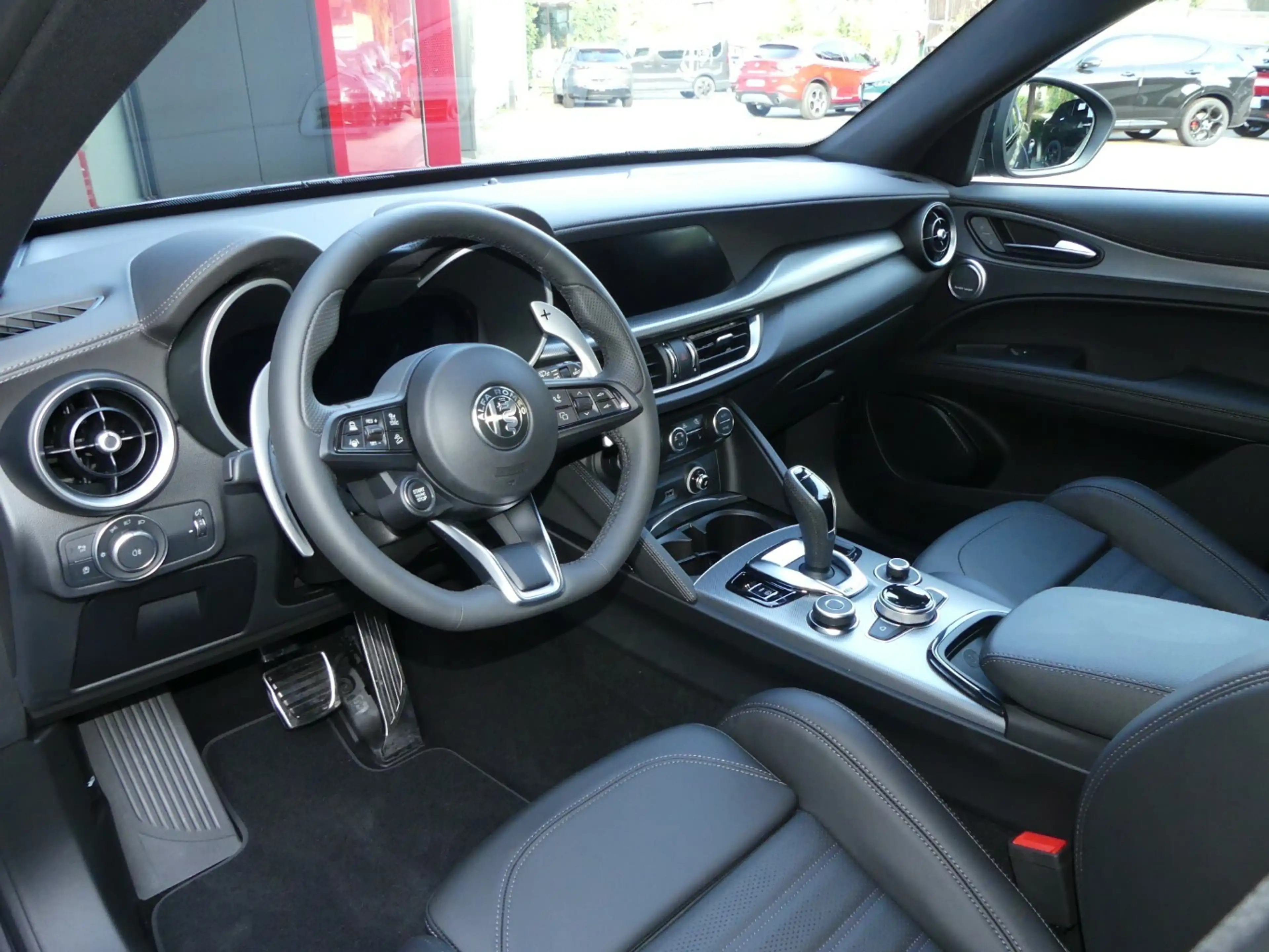 Alfa Romeo Stelvio Veloce 2.2 Diesel Q4-AT8 — photo 8