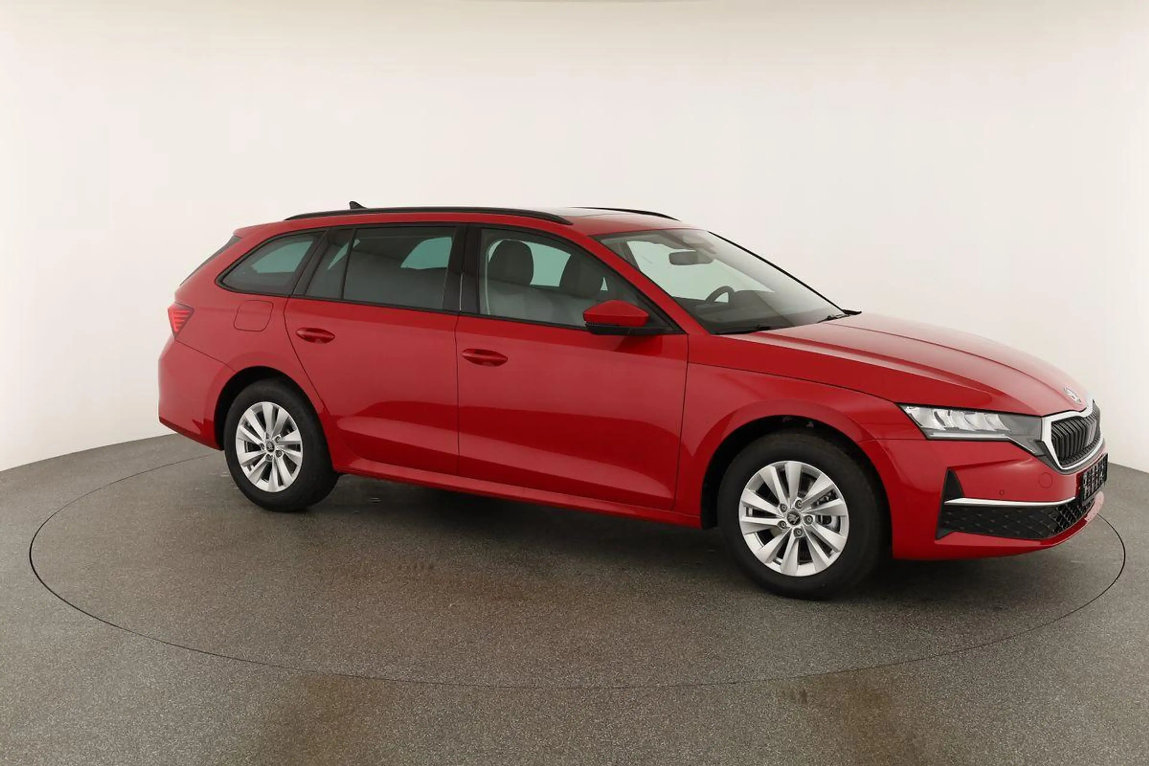 Skoda Octavia Combi TDI DSG Selection, Navi, Pano, AHK, Teillede — photo 28