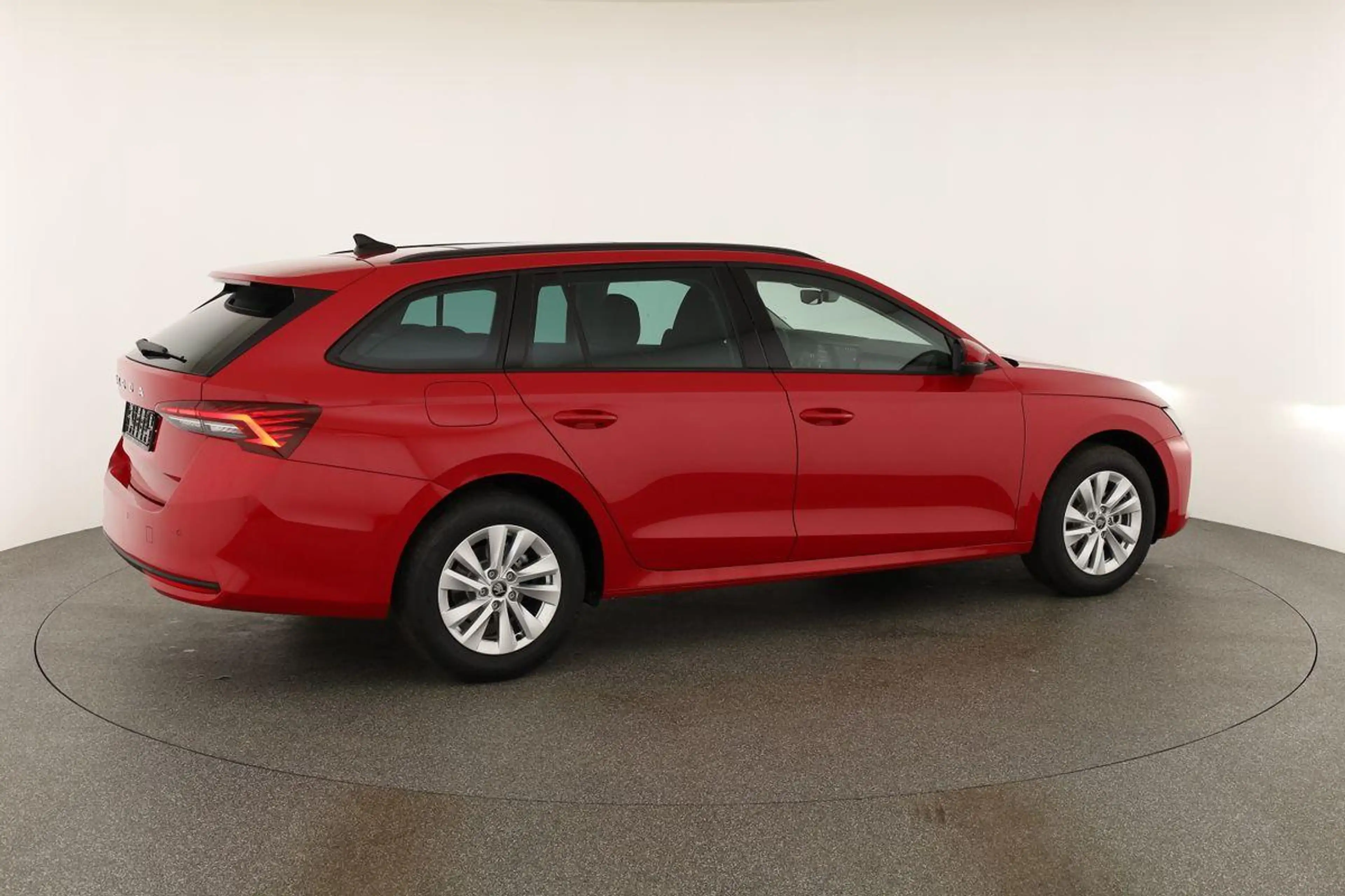 Skoda Octavia Combi TDI DSG Selection, Navi, Pano, AHK, Teillede — photo 24