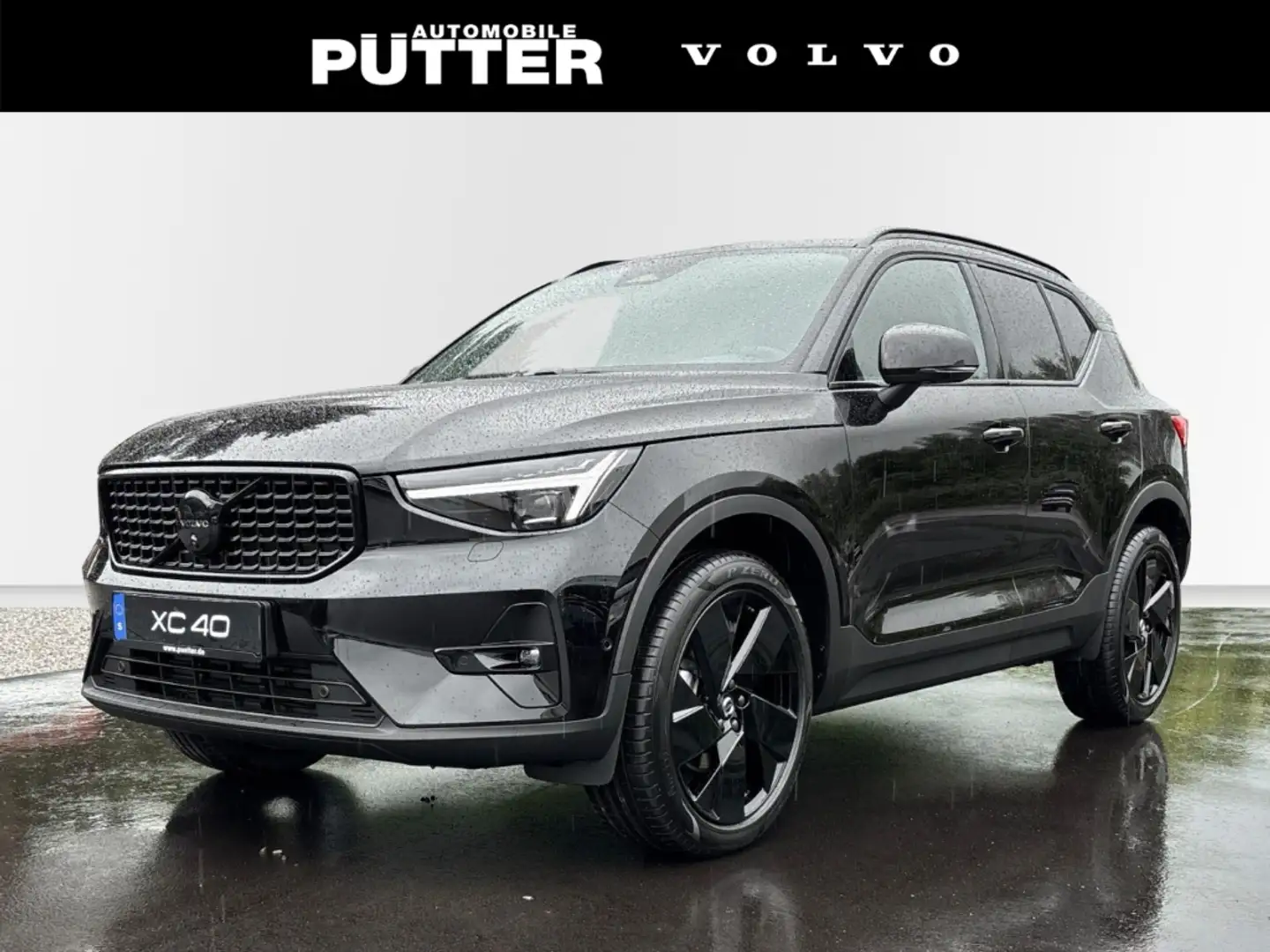 Volvo XC40 B3 Benzin Plus Black Edition 20'' 360 Kamera ACC B Schwarz - 1