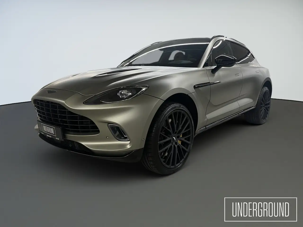 Aston Martin DBX 4.0 V8 TWIN TURBO