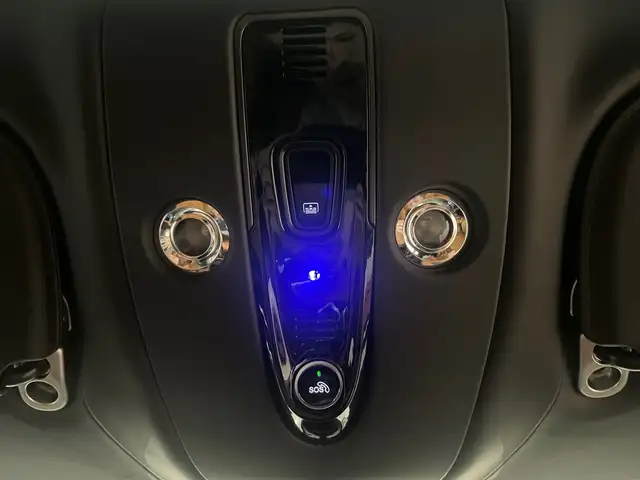 Aston Martin DBX 4.0 V8 TWIN TURBO Ansicht 23