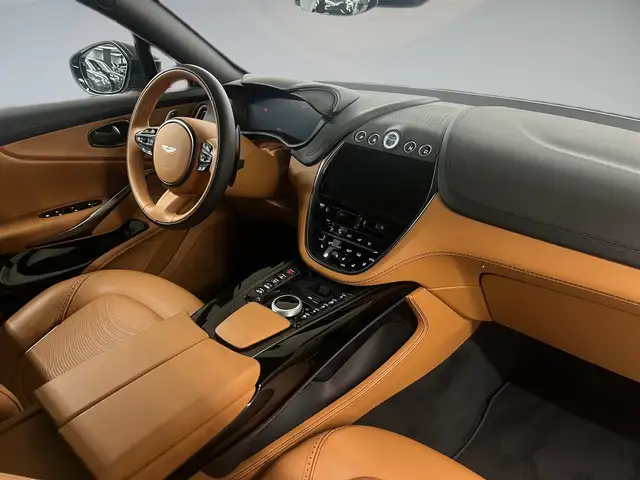 Aston Martin DBX 4.0 V8 TWIN TURBO Ansicht 20