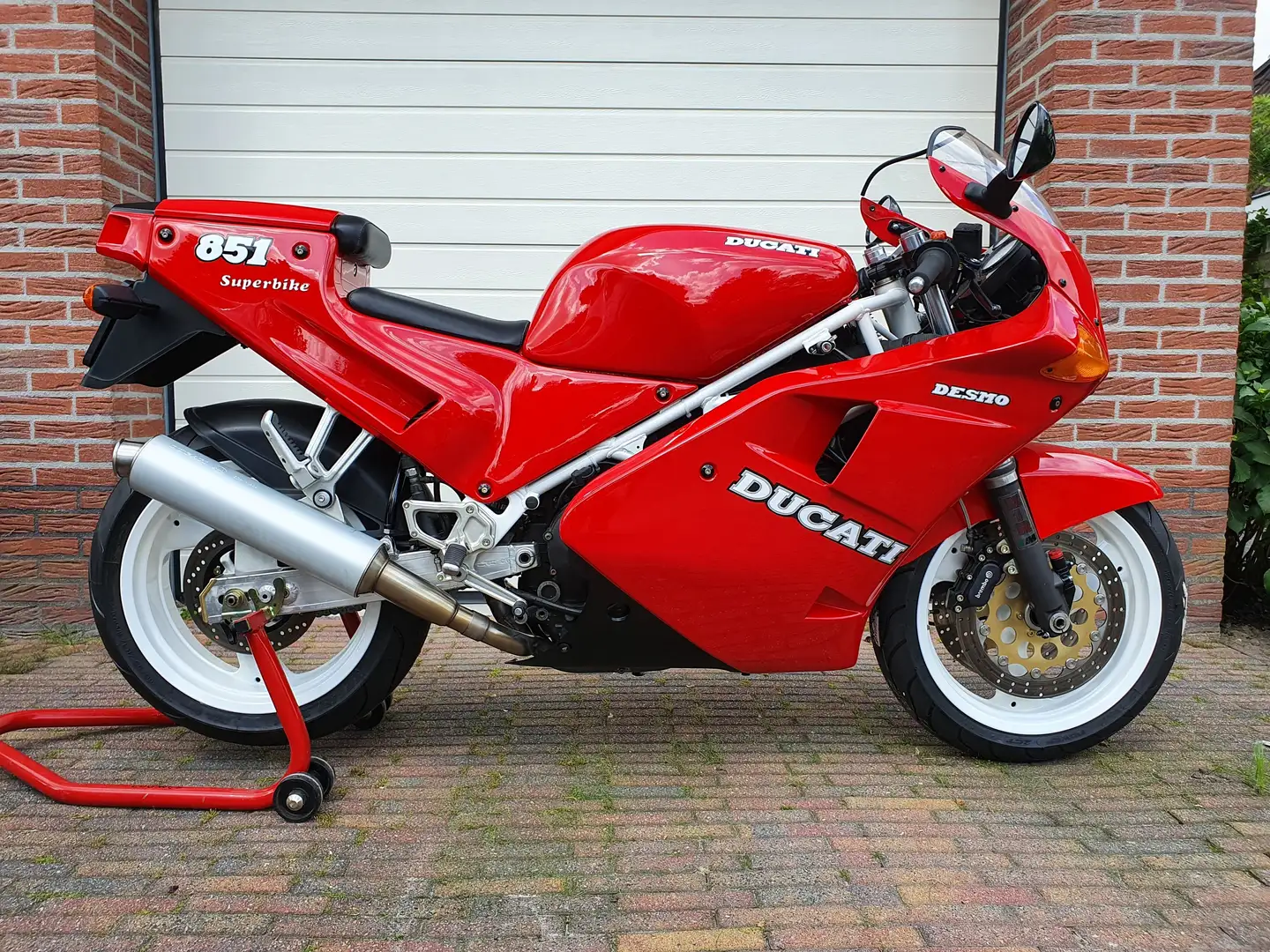 Ducati 851 Roşu - 1