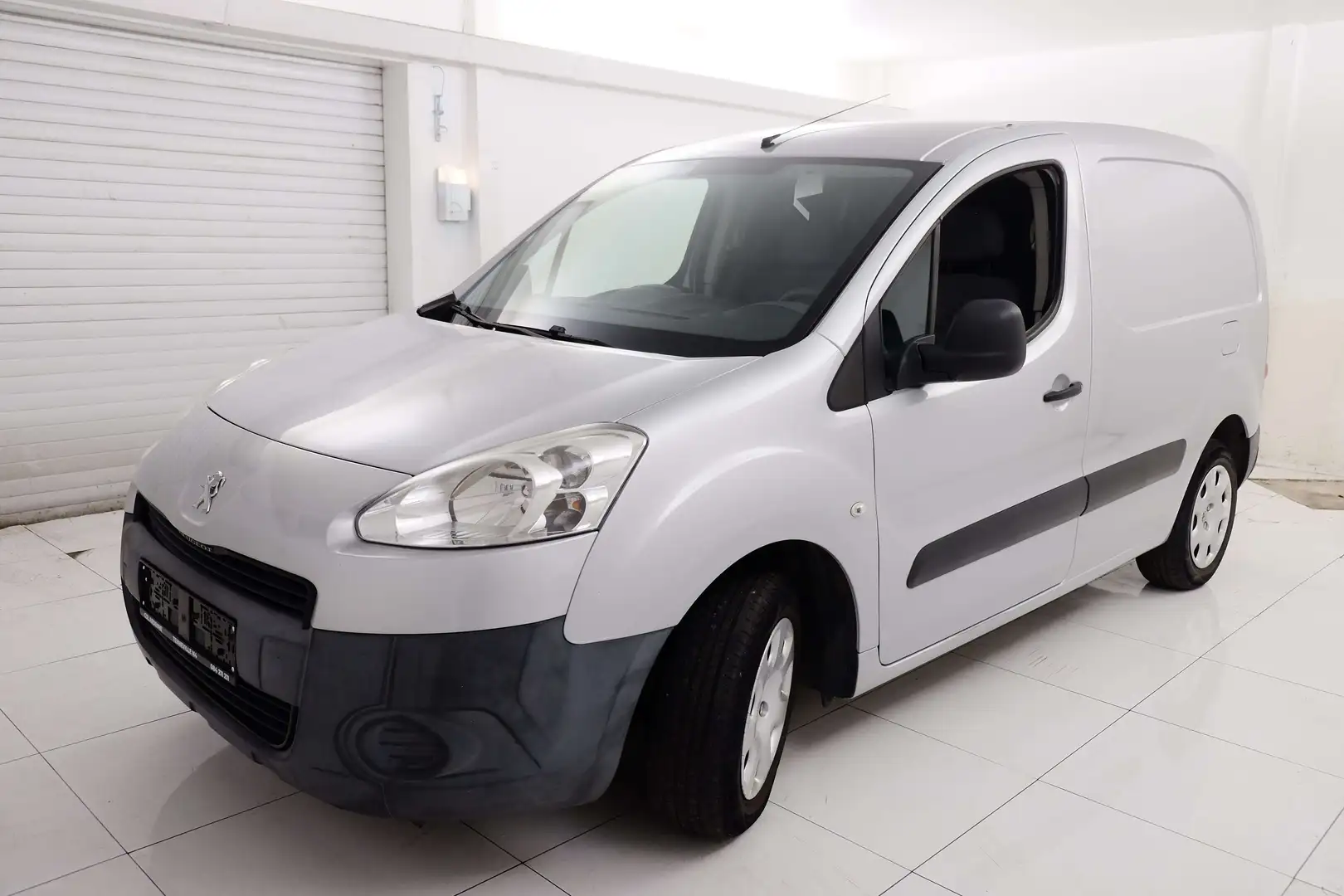 Peugeot Partner utilitaire # 16 hdi # Airco, 1ère main Gris - 2