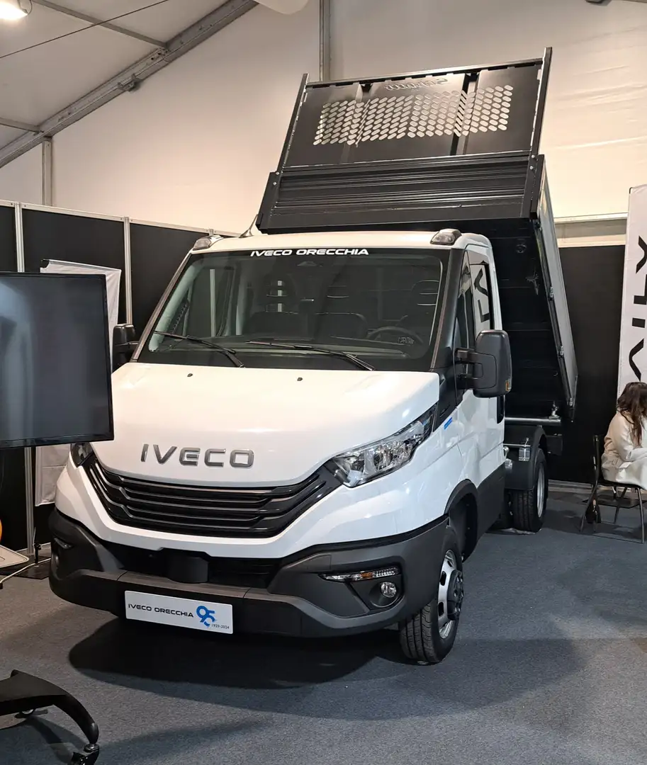 Iveco 35C14 passo 3.000 ribaltabile Bianco - 1