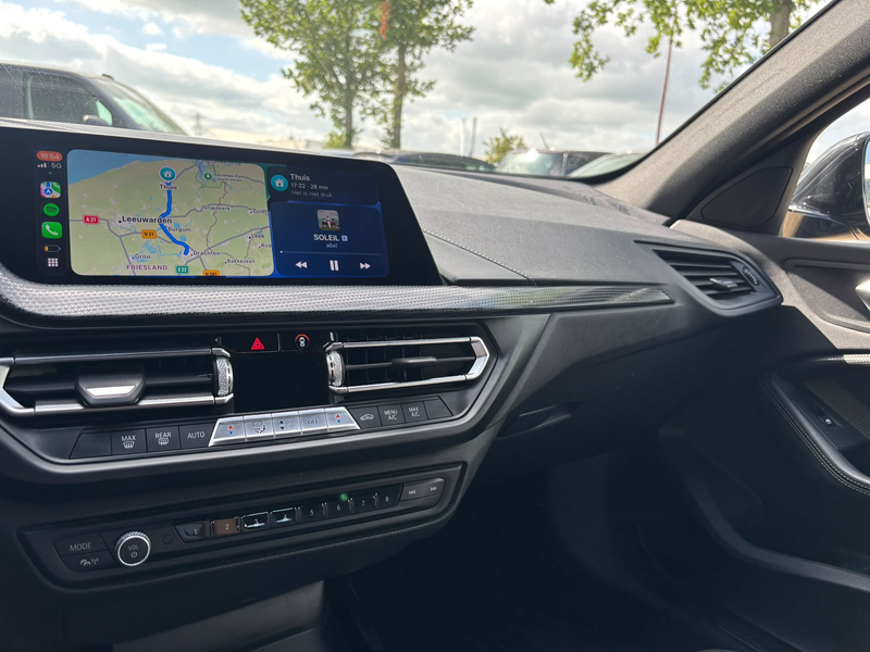 BMW 118 1-serie 118i Executive Edition | M Pakket | Leer | — photo 4