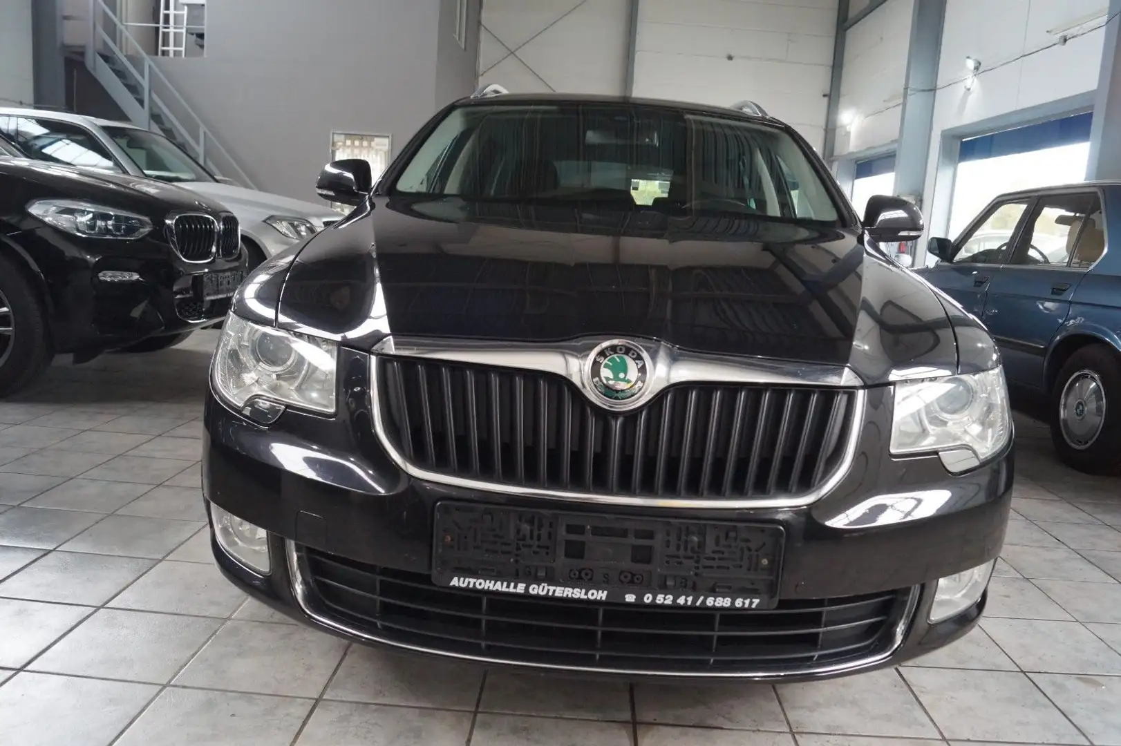 Skoda Superb 1.8 Combi Ambition*AHK*MEMORY*SH*PDC* Noir - 2