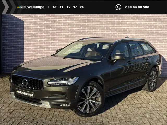 Volvo V90 Cross Country 2.0 T5 AWD Pro | Pine grey metallic | Maroon Brown