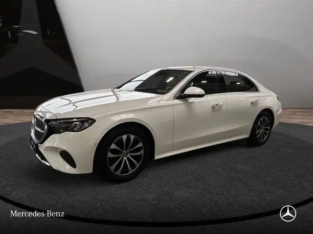 Mercedes-Benz E 200 E 200 Exclusive Premium Plus auto