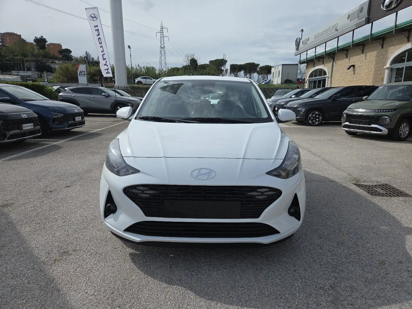 Hyundai i10 1.0 MPI Connectline Bílá - 2