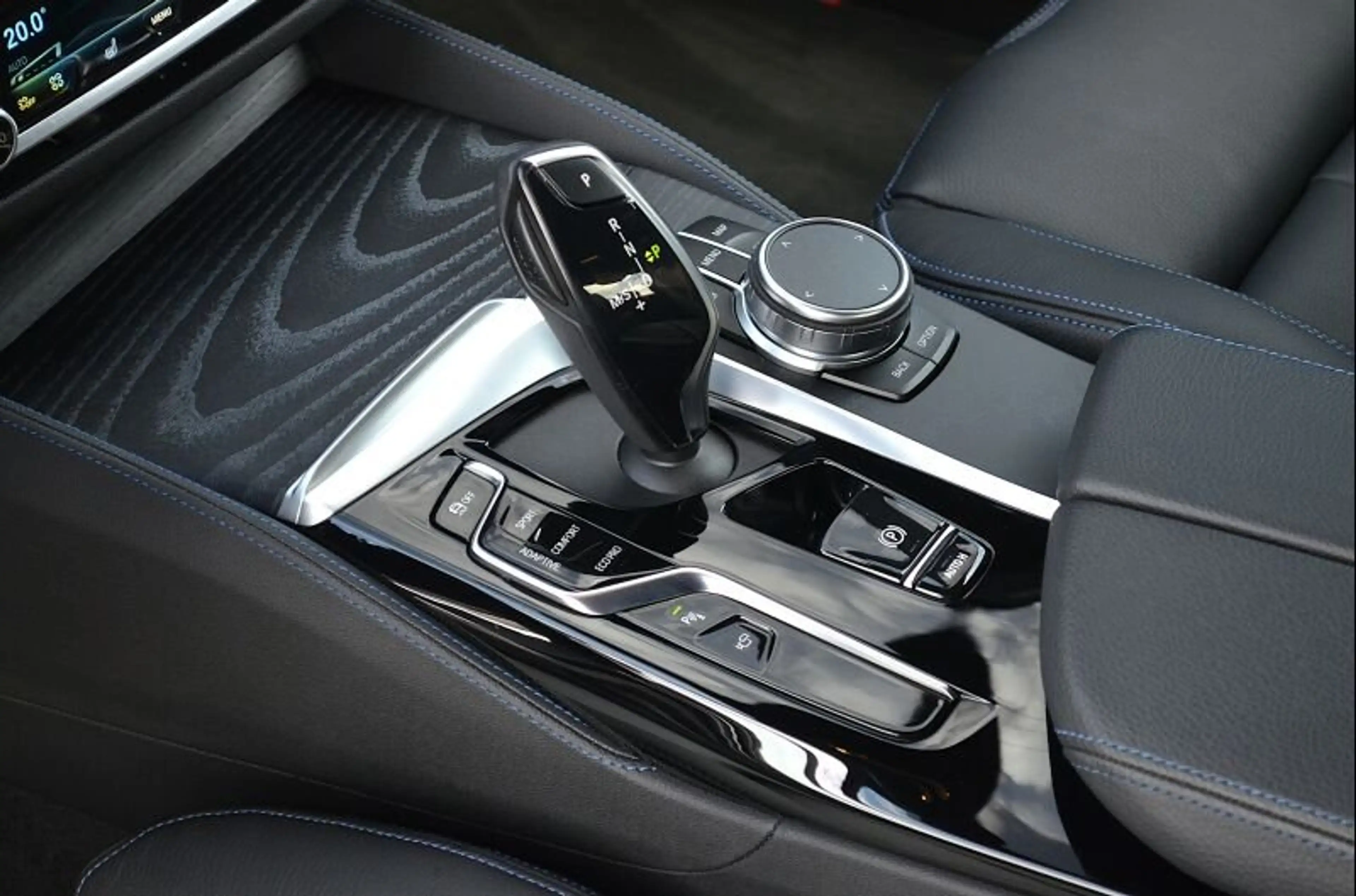 BMW M550 i xDrive M Sport Pro LiveCprProf.Laser.AHK — photo 13
