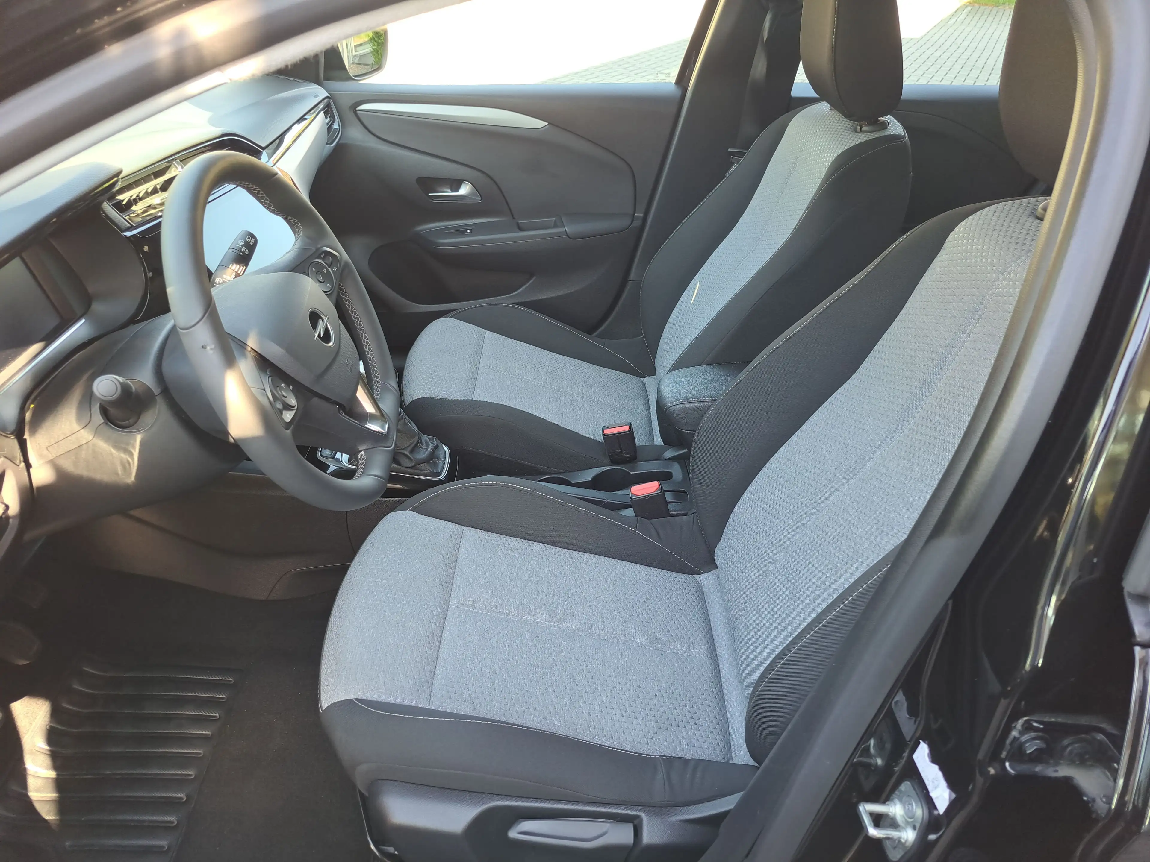 Opel Corsa F 1.2 Turbo Kam. SHZ Facelift PDC — photo 13