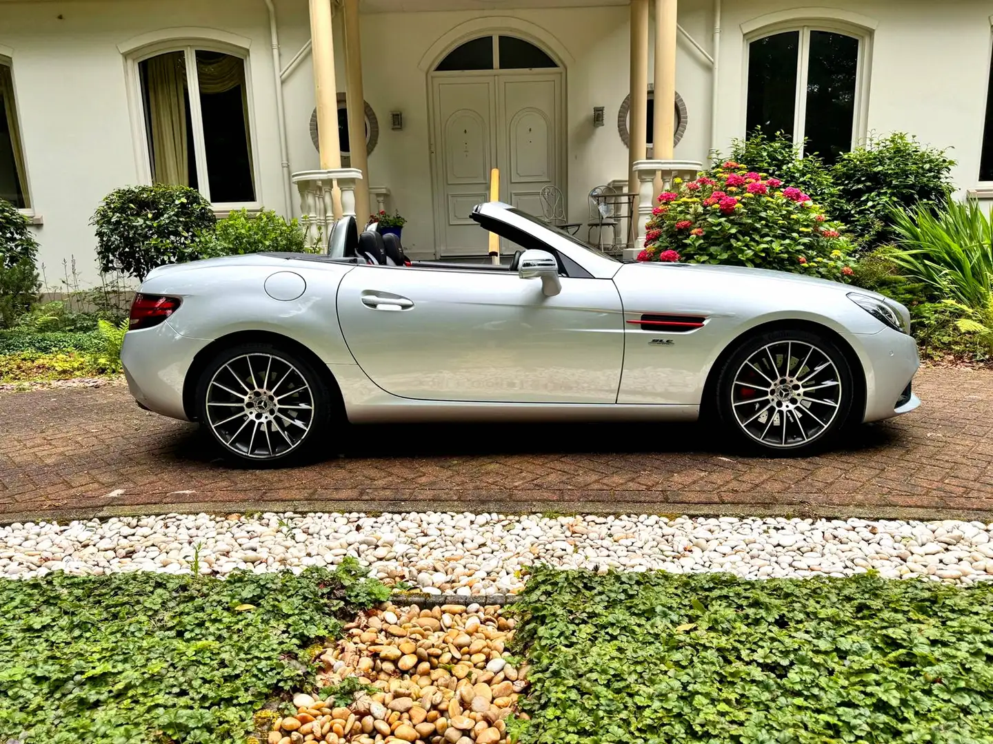 Mercedes-Benz SLC 180 SLC 180 Grau - 2