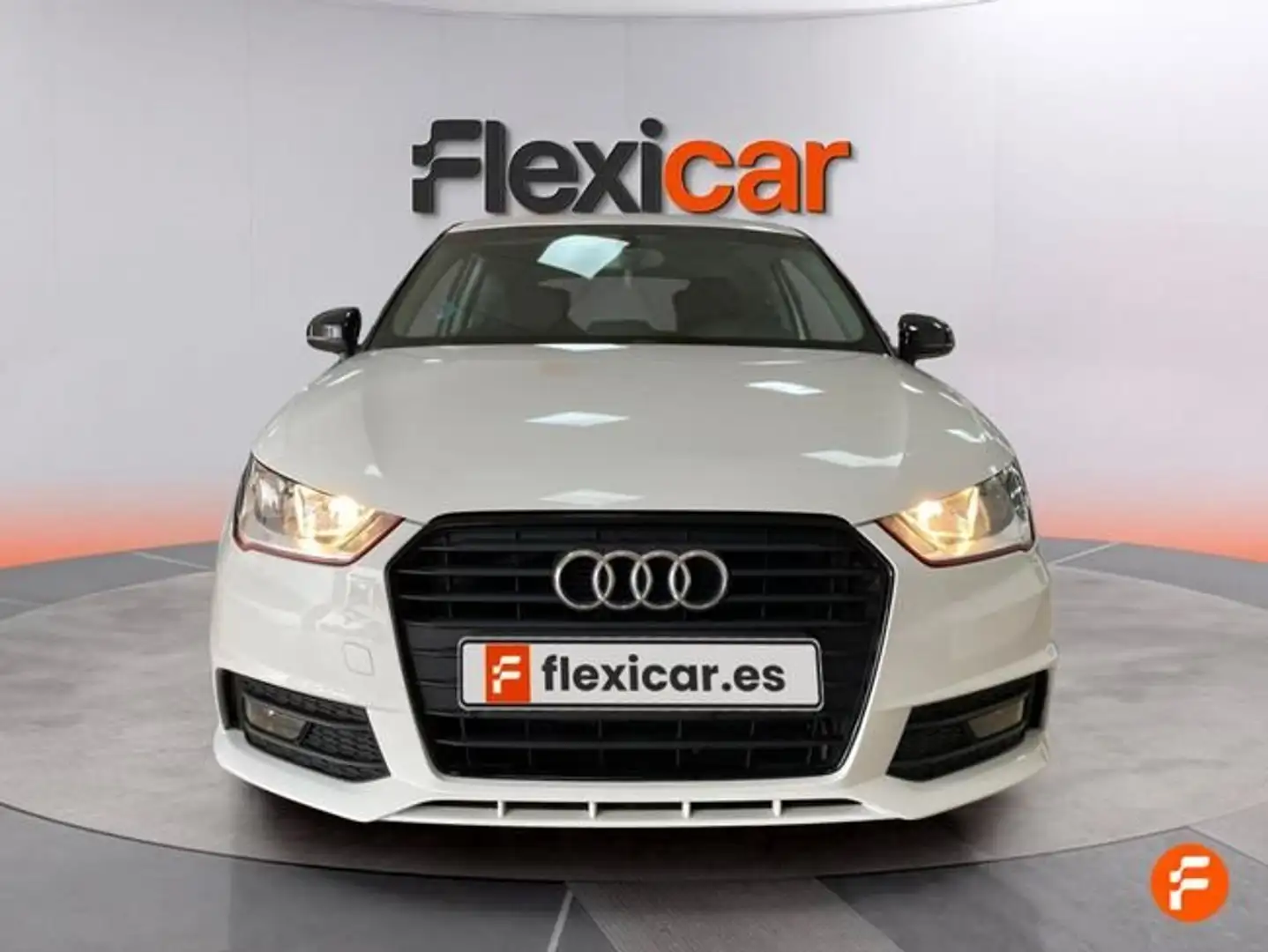 Audi A1 1.0 TFSI Active Kit Blanco - 2