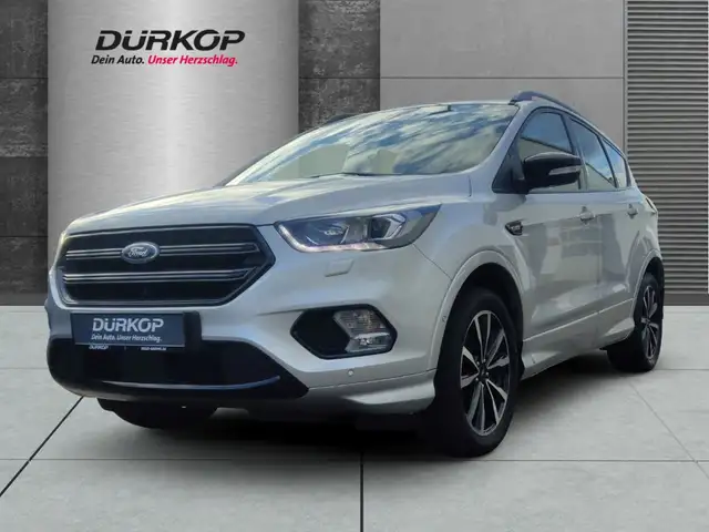 Ford Kuga ST-Line 2.0 TDCi,PDC,LHZ,beh.Frontscheibe,Abstands