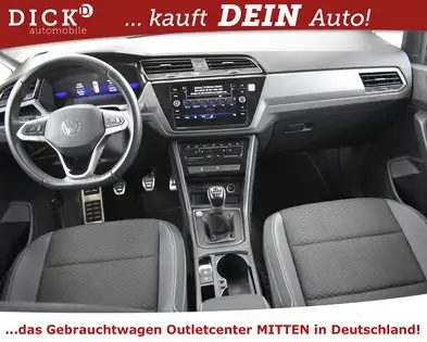 Annonce voiture d'occasion Volkswagen Touran - CARADIZE