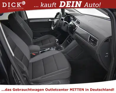 Annonce voiture d'occasion Volkswagen Touran - CARADIZE