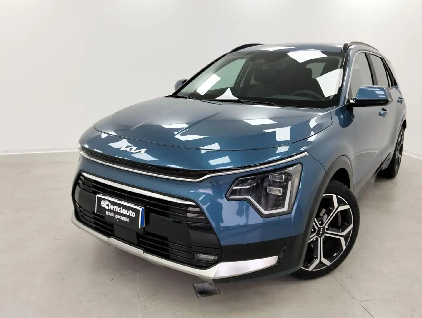 Kia Niro 1.6 GDi DCT HEV Evolution Bleu - 1