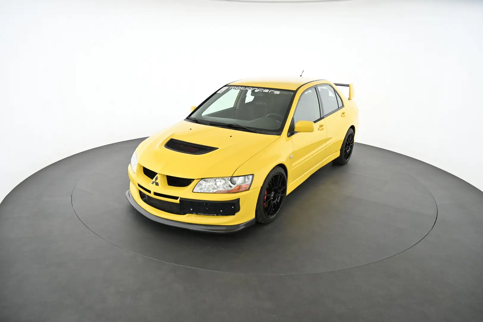 Mitsubishi Lancer Evo VIII EXP € 43.980,- Gelb - 1