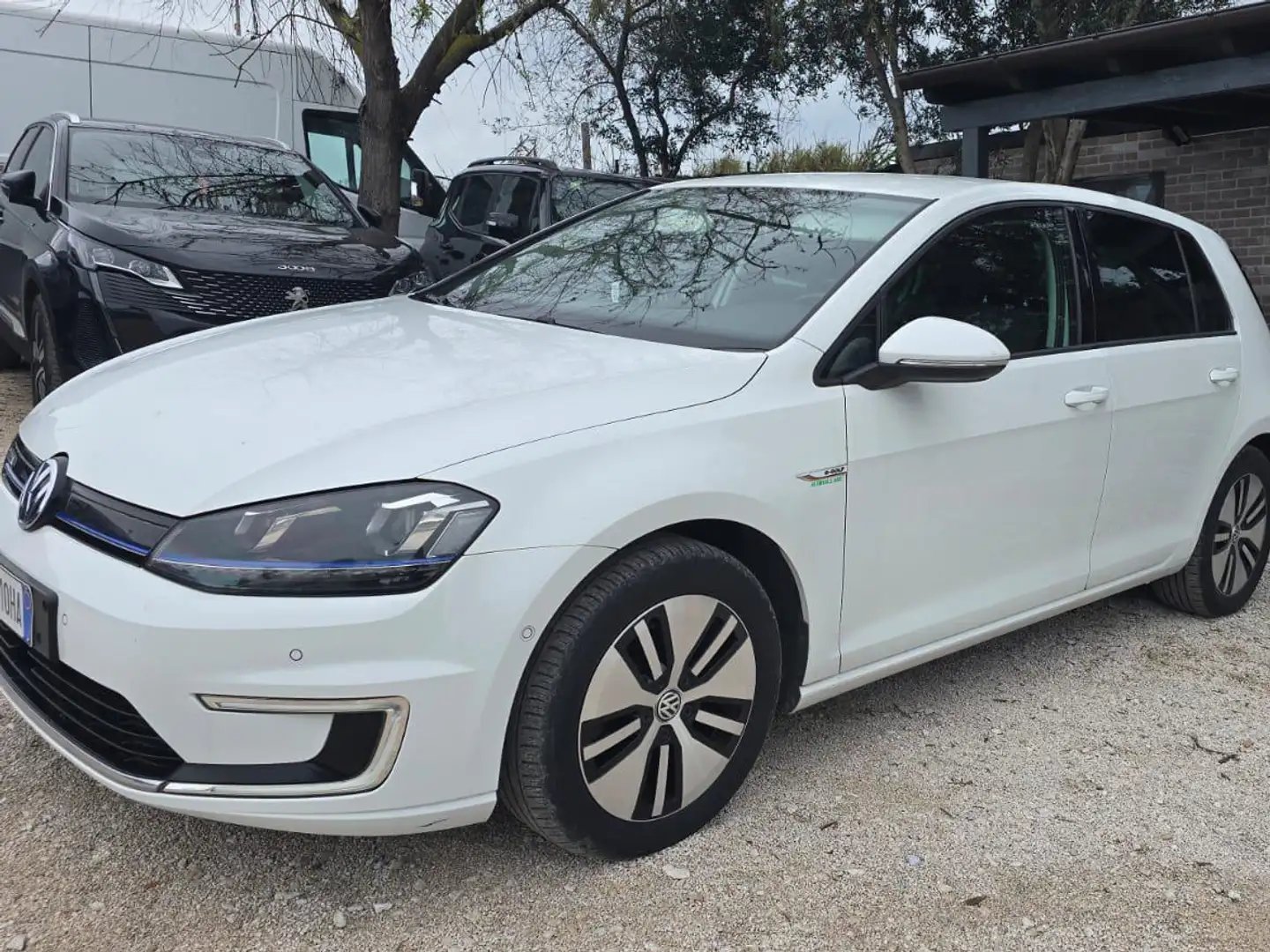 Volkswagen e-Golf 5p Blanco - 1