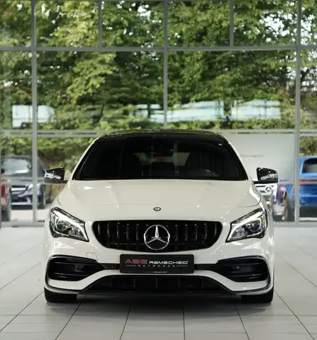 Mercedes-Benz Cla Class view 3