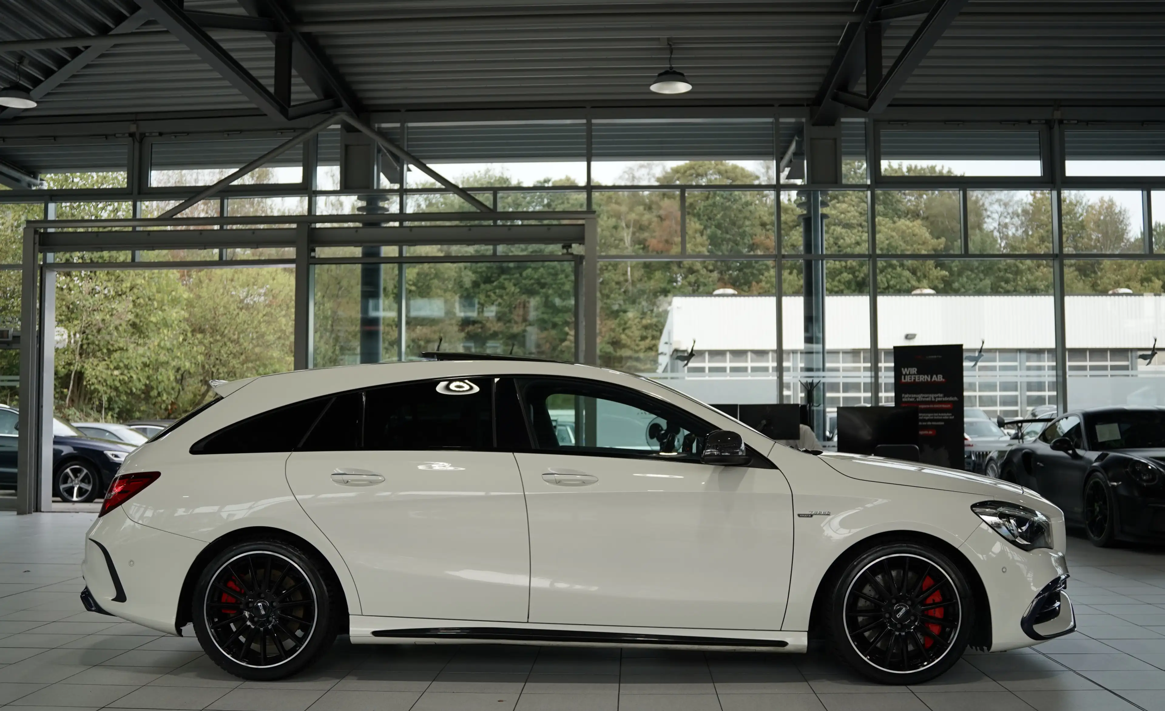 Mercedes-Benz CLA 45 AMG Schale *Pano S-Abgas * — photo 6