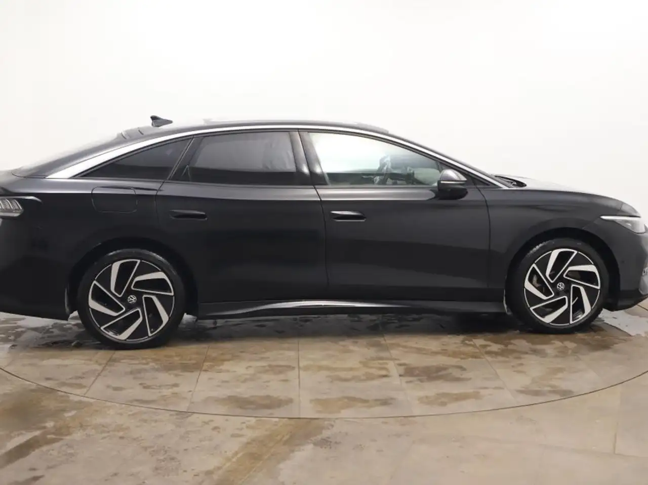 Volkswagen ID.7 PRO 82 kWh +H&K +PANO +360" +DCC +IQ.LIGHT +ACC + 8