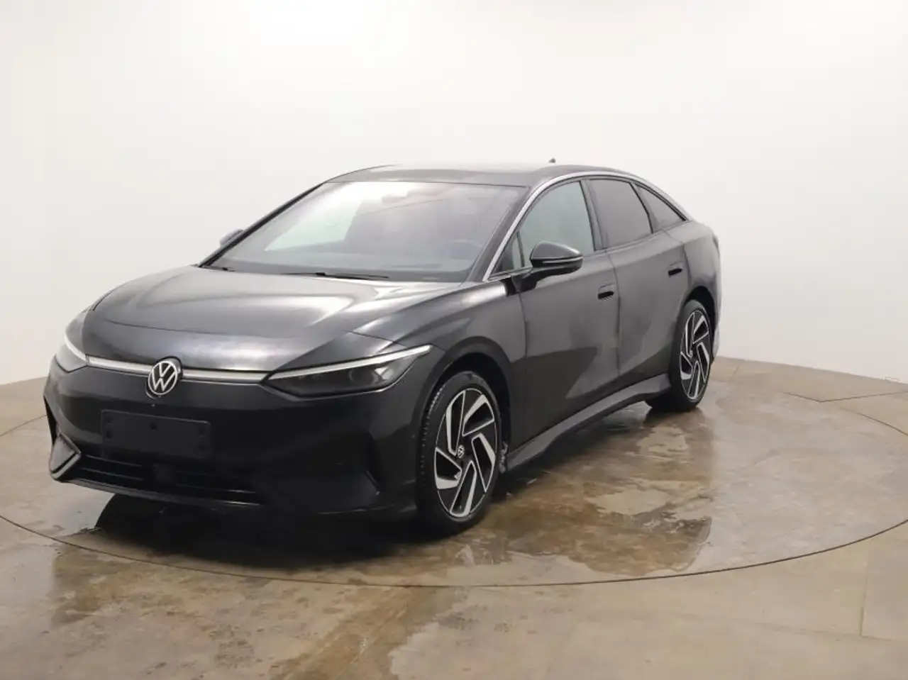 Volkswagen ID.7 PRO 82 kWh +H&K +PANO +360" +DCC +IQ.LIGHT +ACC + 2