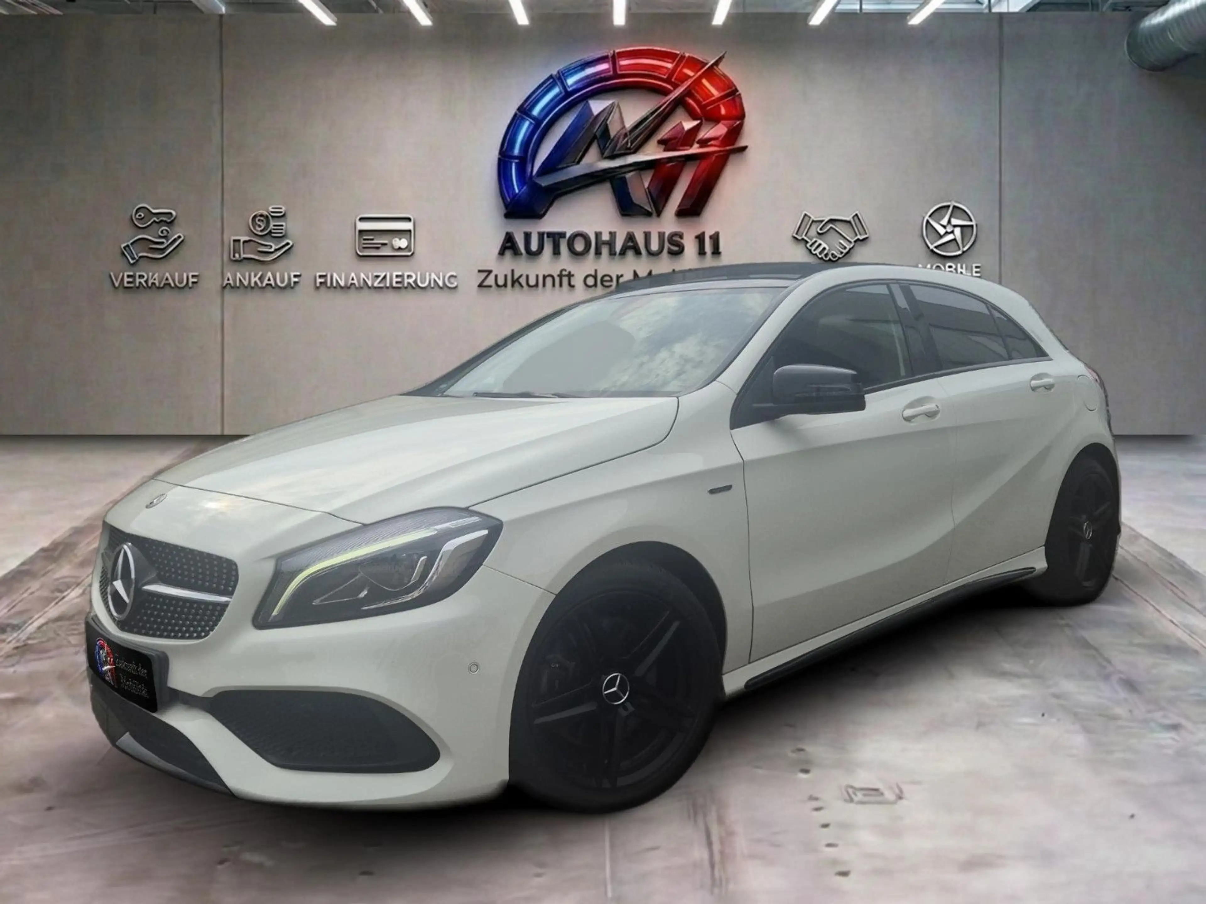Mercedes-Benz A 220 A220 4MATIC AMG Line DCT Edition/PANO/KAMERA/