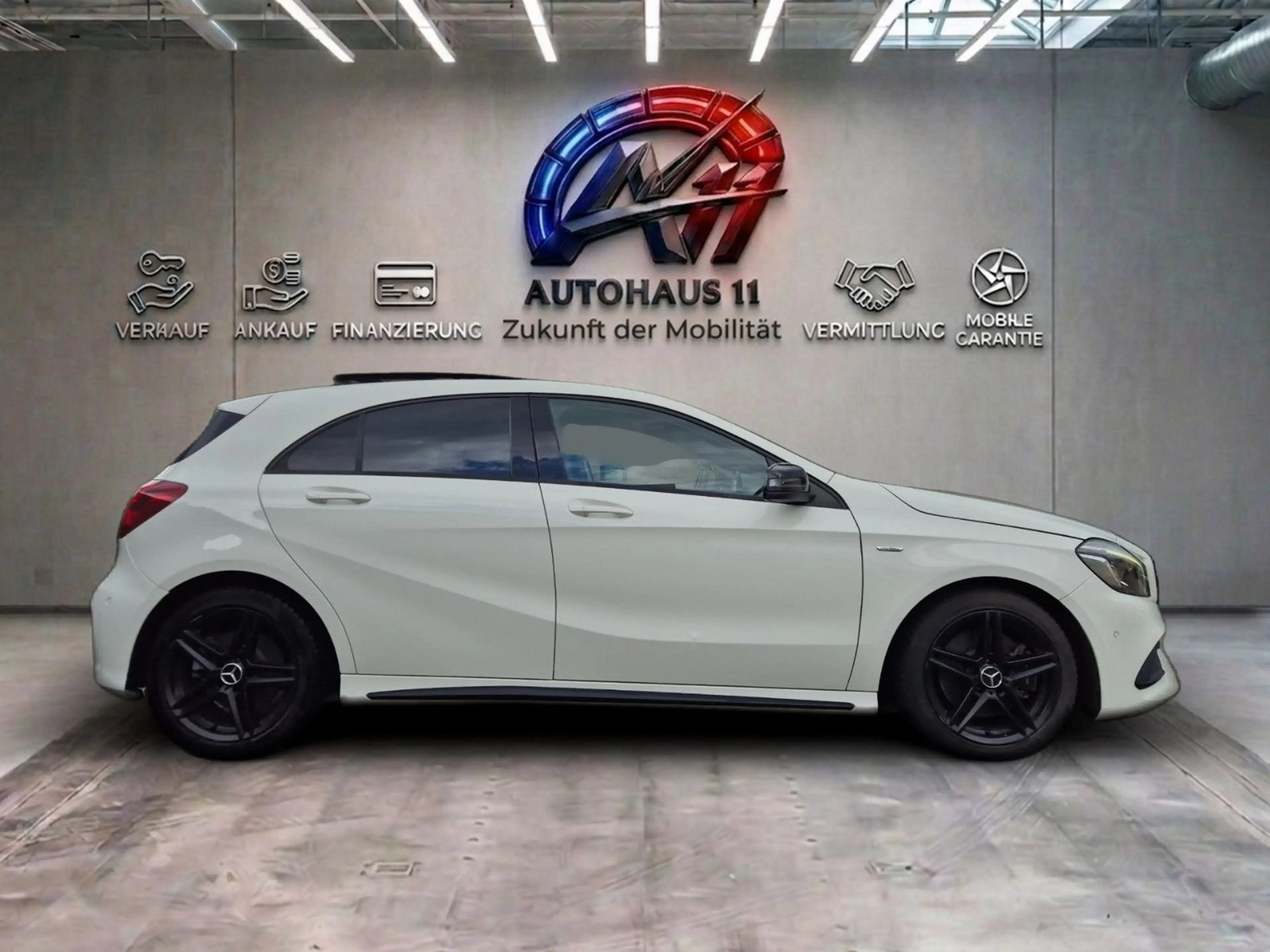 Mercedes-Benz A 220 A220 4MATIC AMG Line DCT Edition/PANO/KAMERA/ — photo 4