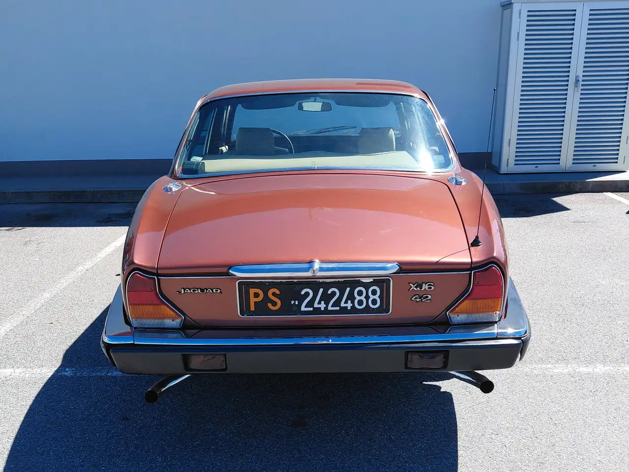 Jaguar XJ6 4.2, foto 4