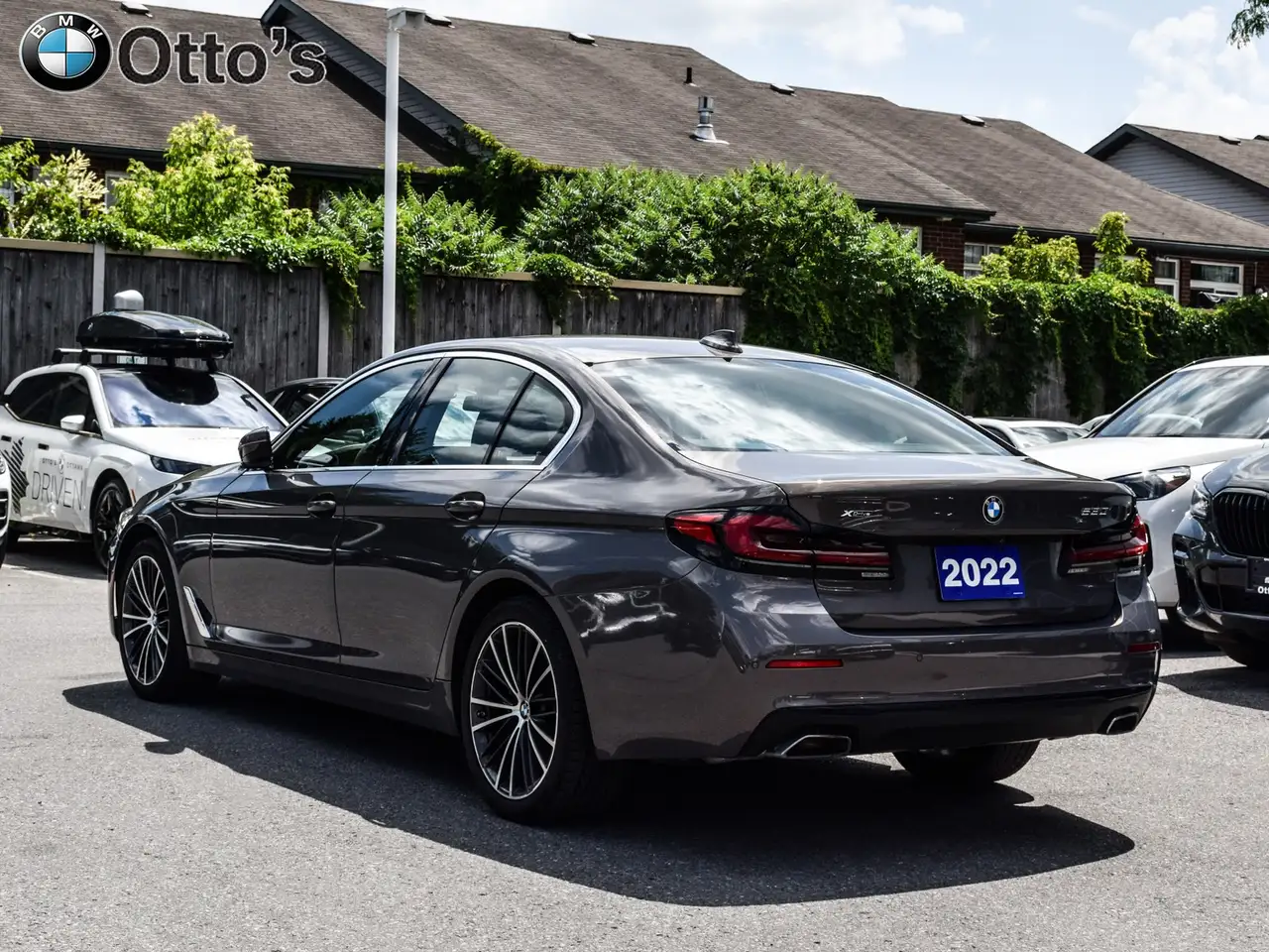 BMW 5 Series photo BMW 5 Series