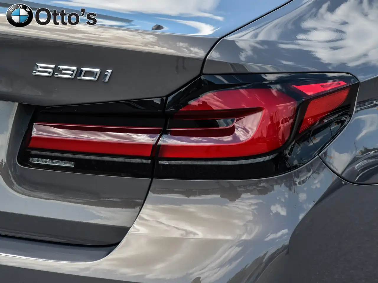 BMW 5 Series photo BMW 5 Series