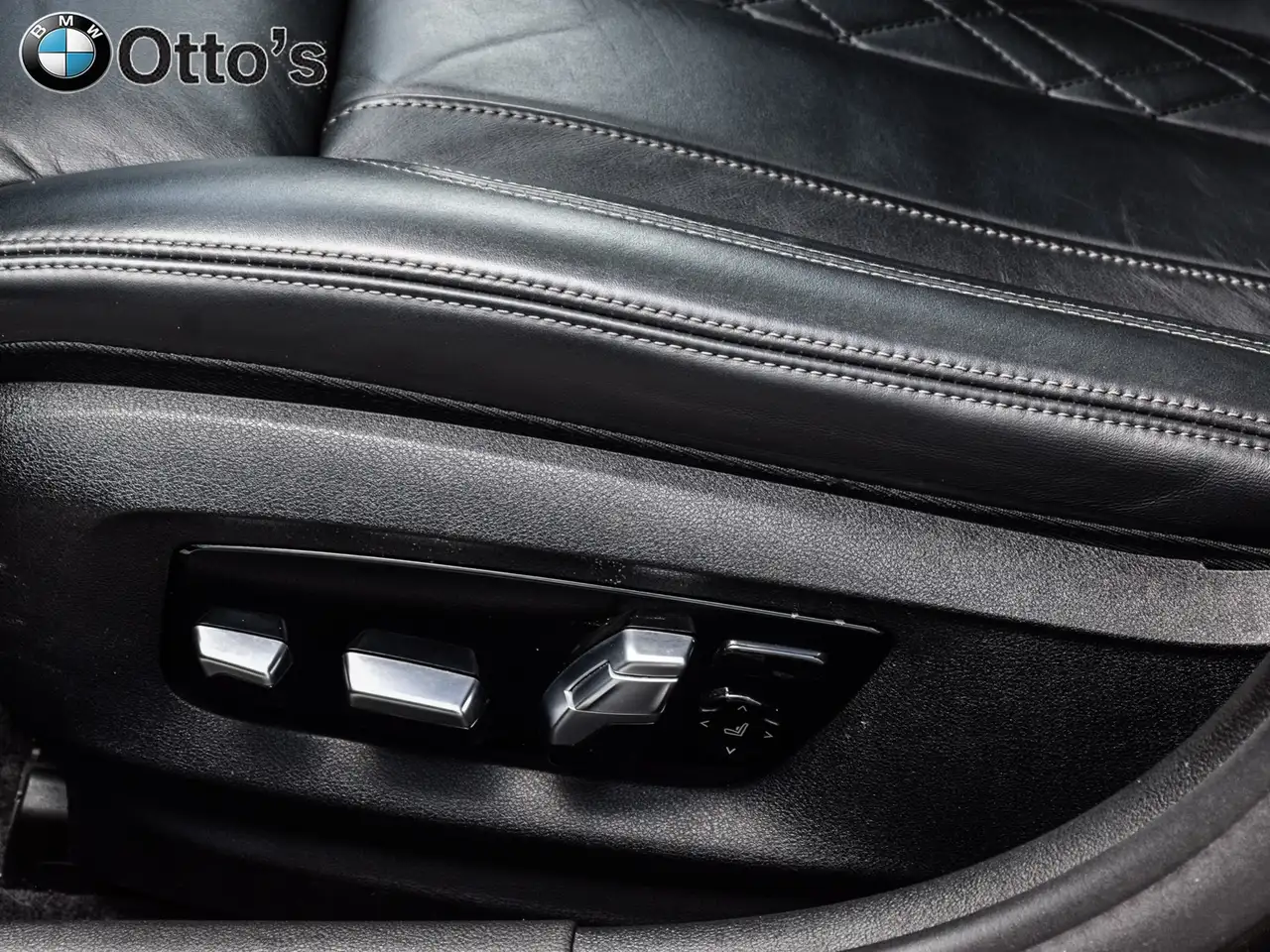 BMW 5 Series photo BMW 5 Series