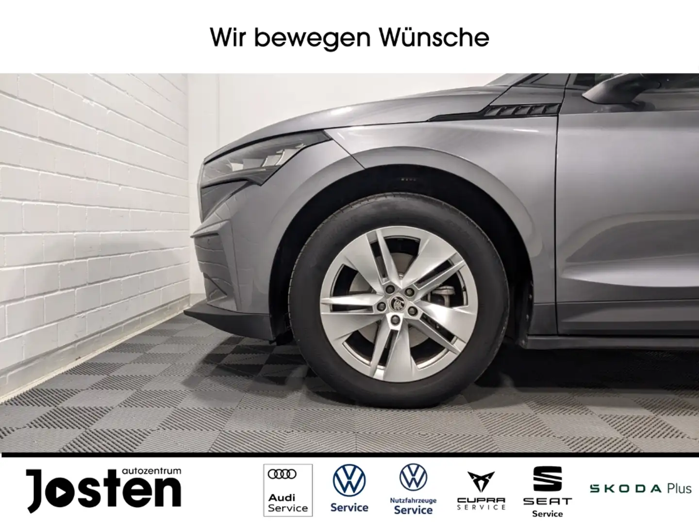 Skoda Enyaq Loft RFK PDC v+h CarPlay Navi LM19'' LED Lane Grau - 2