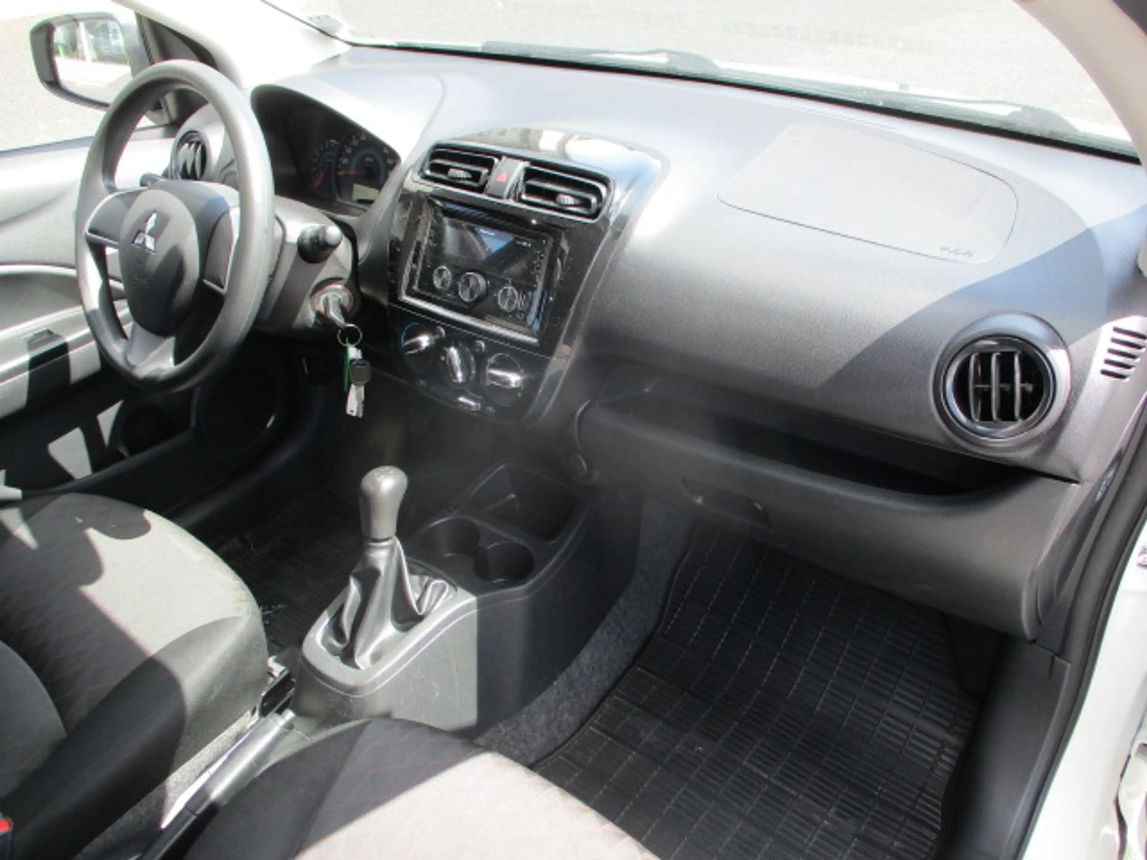 Mitsubishi Space Star Space Star 1.2 Spirit — photo 15