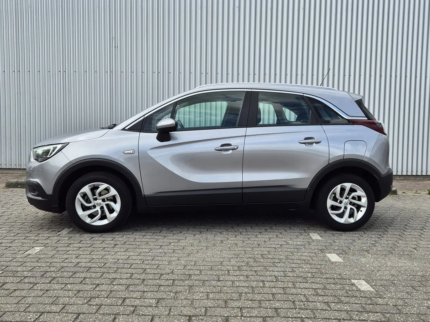Opel Crossland X 1.2 110PK Turbo | Innovation | Comfortstoelen | 16 Grau - 2