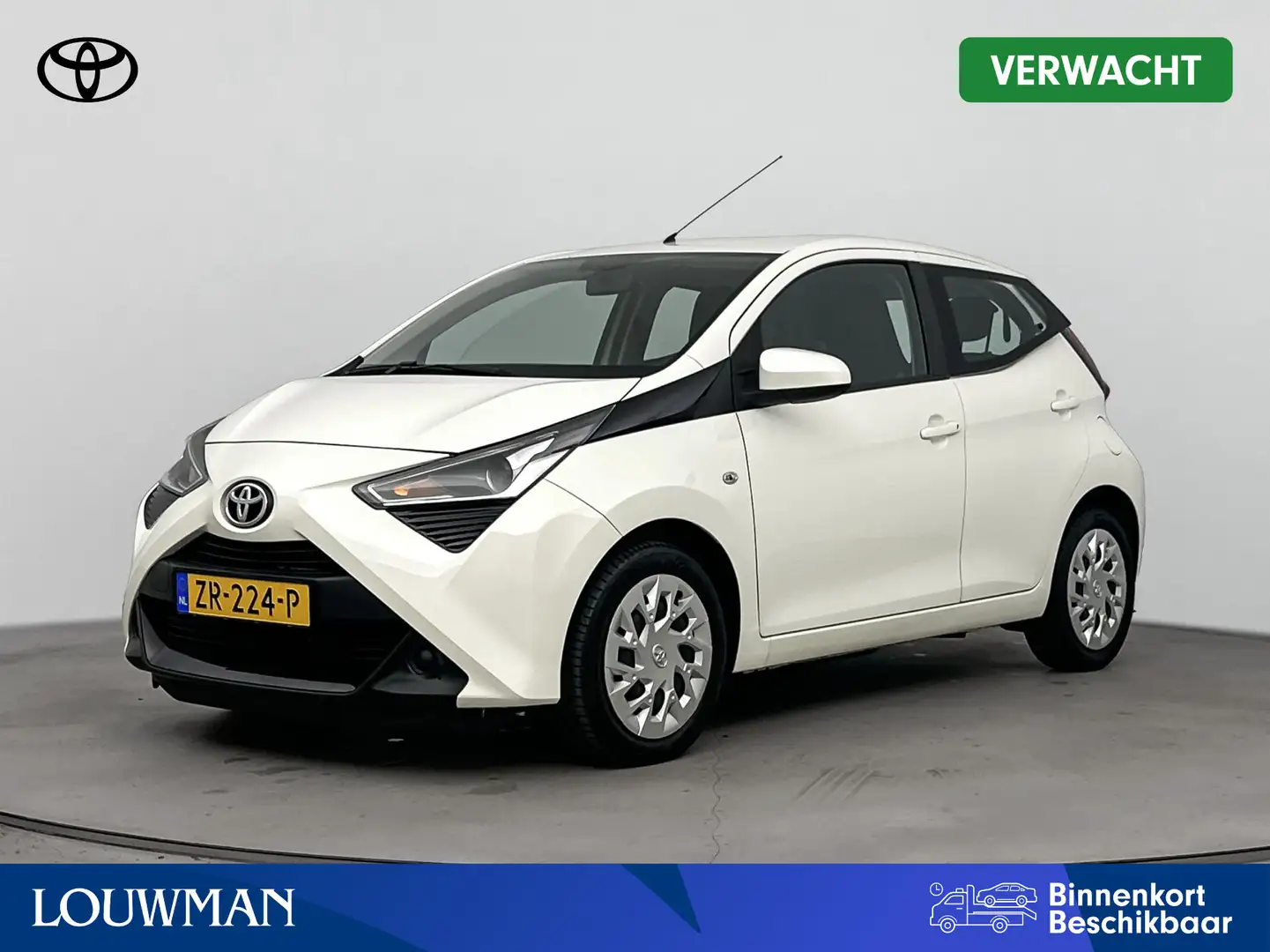 Toyota Aygo 1.0 VVT-i x-play | Parkeercamera | Bluetooth | Air Wit - 1