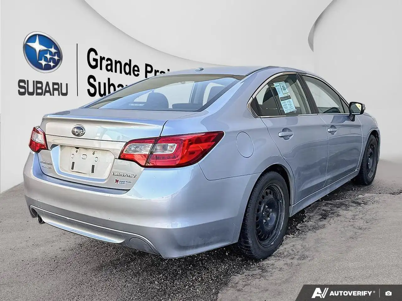 Subaru Legacy photo Subaru Legacy