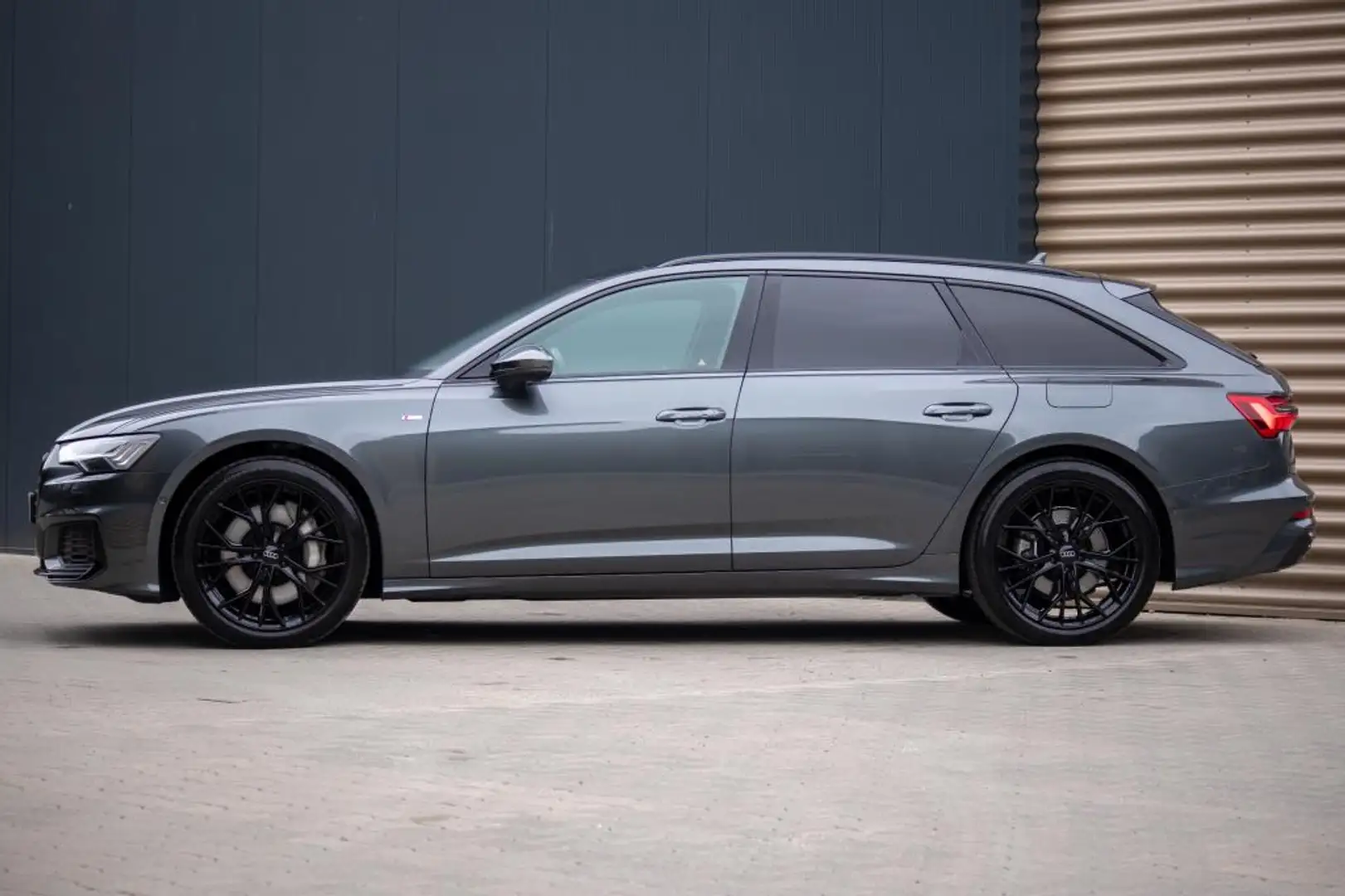 Audi A6 Avant 50 TFSI e quattro S edition | Pano | HD Matr Grijs - 2