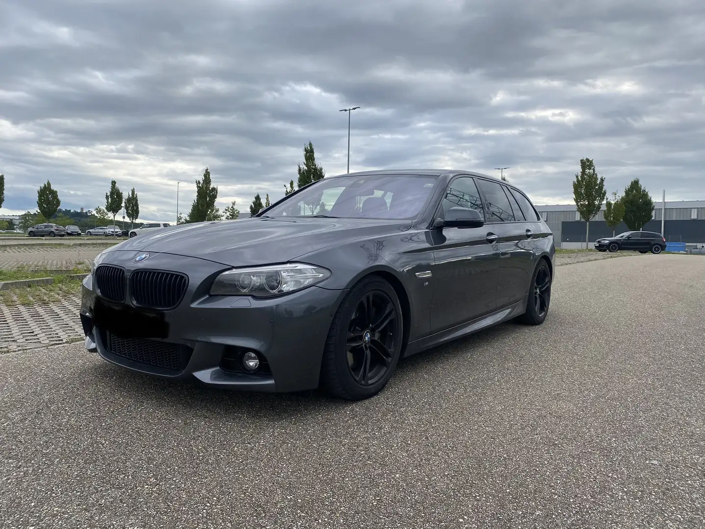 BMW 535 535d xDrive M Paket Сірий - 1