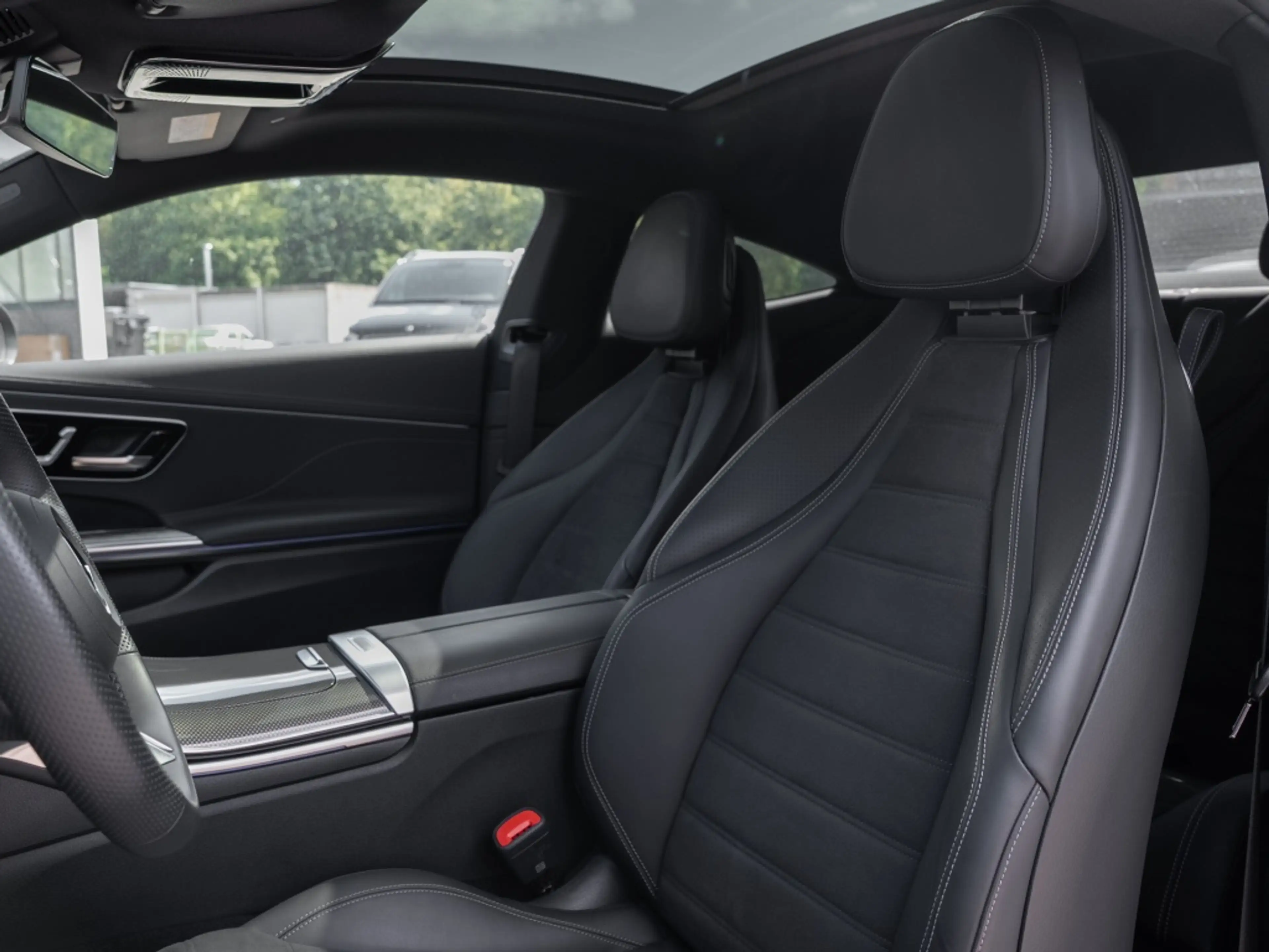 Mercedes-Benz CLE 220 d Coupé , AMG BURM NIGHT PREMIUM MEMO — photo 9