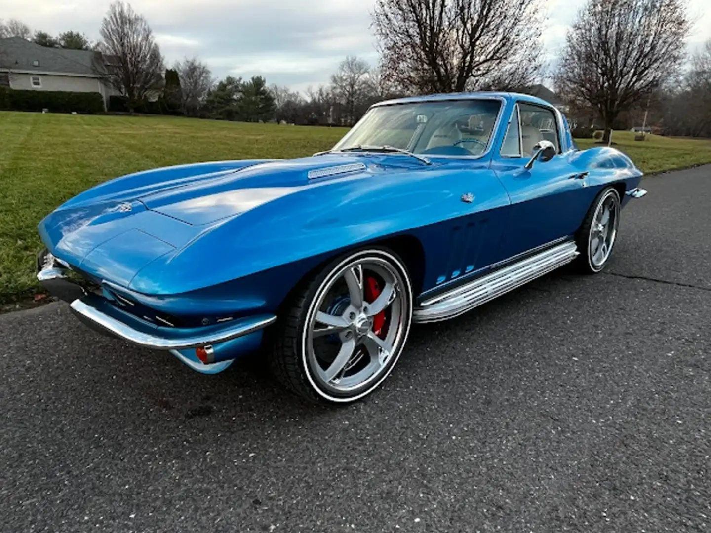 Chevrolet Corvette Coupe Blu/Azzurro - 2
