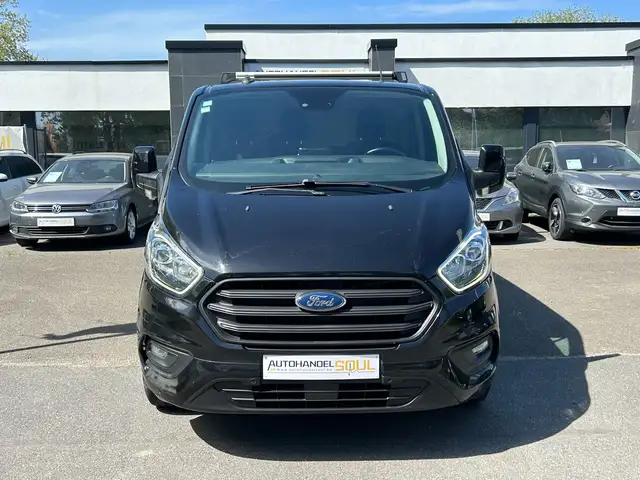 Ford Transit Custom view 6