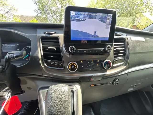 Ford Transit Custom view 15