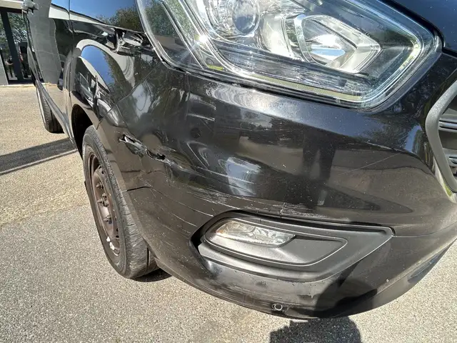 Ford Transit Custom view 7