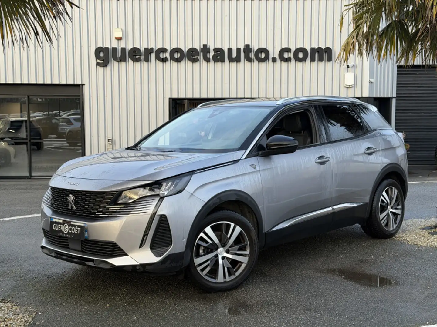 Peugeot 3008 1.2 PURETECH 130CH S\u0026S ROADTRIP EAT8 Grau - 1