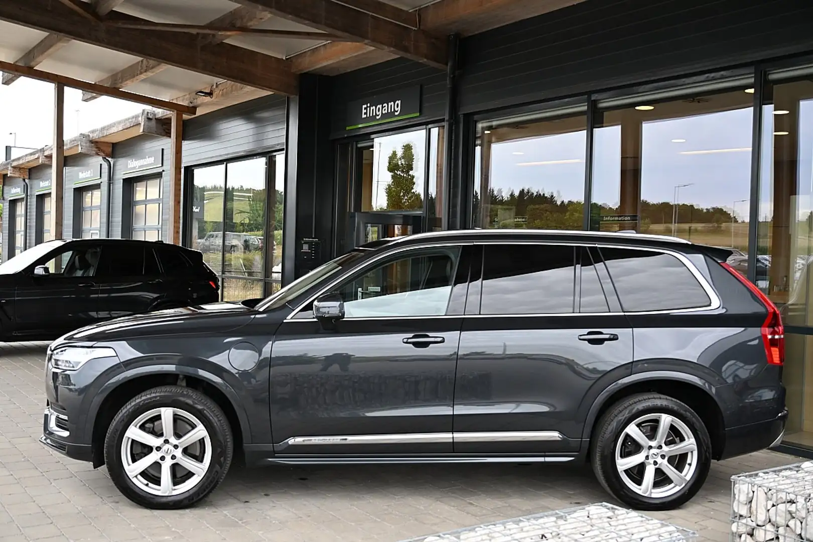 Volvo XC90 T8 AWD Recharge PHEV Inscription Expression Gea... Grau - 2